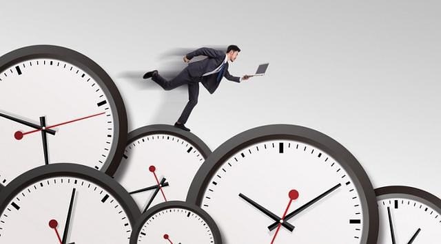 Arm(ARM.US)发布财报后股价大幅下跌，分析师看好未来AI增长前景